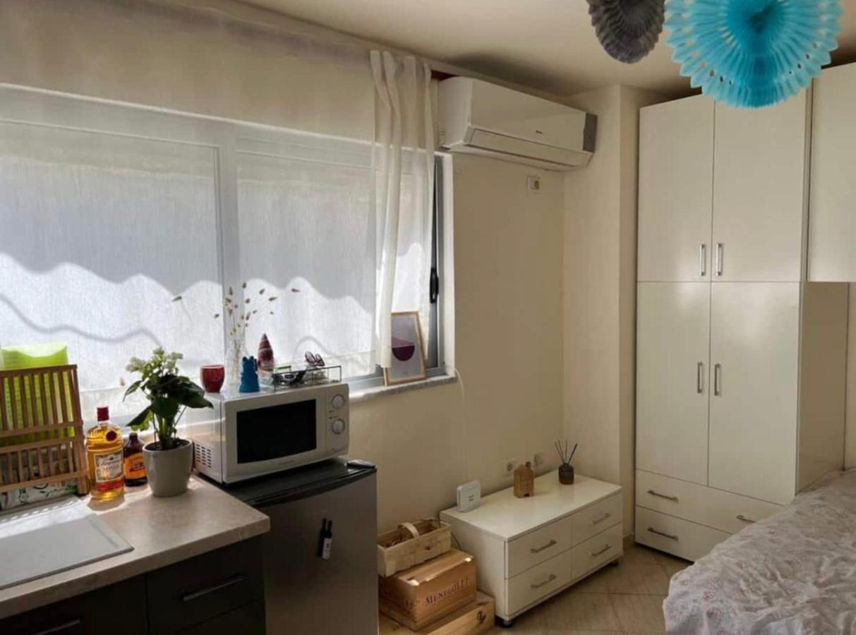 Brilant Studio Apartment City Center Tirana Buitenkant foto