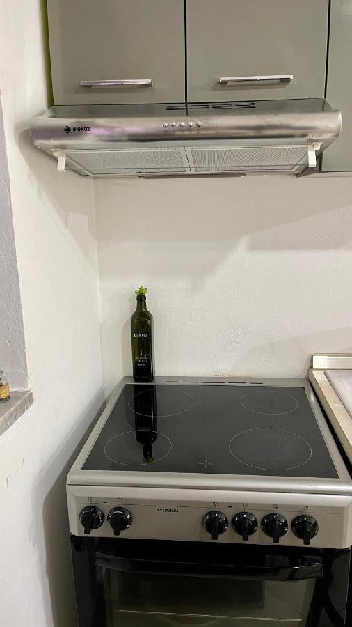 Brilant Studio Apartment City Center Tirana Buitenkant foto